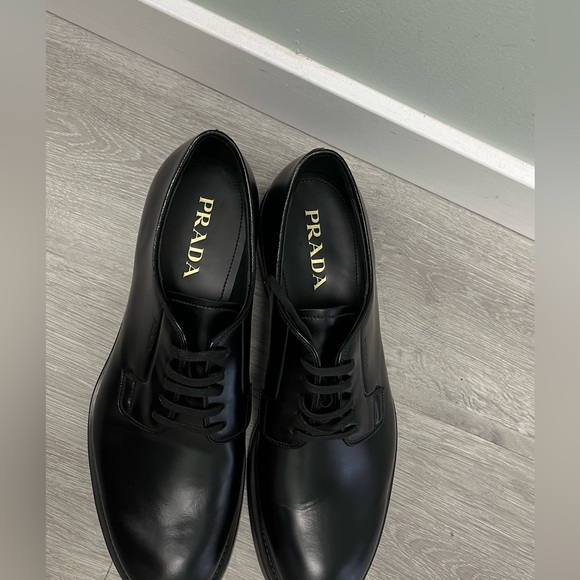 Prada Brushed Leather Lace-up Derby shoe. Prada size 9 US 10. - Picture 9 of 16